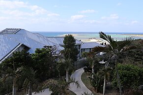 Royal View Hotel Churaumi