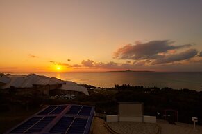 Royal View Hotel Churaumi