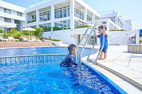 Royal View Hotel Churaumi