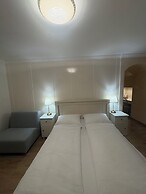 Esos Hotel Quelle