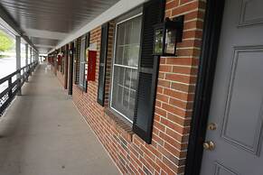 Harvest Drive Family Inn