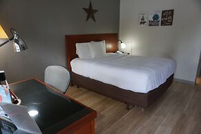 Harvest Drive Family Inn