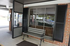 Harvest Drive Family Inn