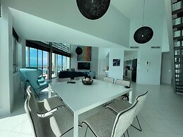 Peninsula Airlie Beach