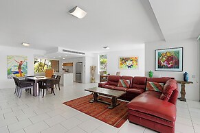 Peninsula Airlie Beach