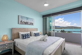 Peninsula Airlie Beach