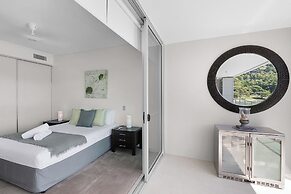 Peninsula Airlie Beach