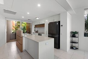 Peninsula Airlie Beach