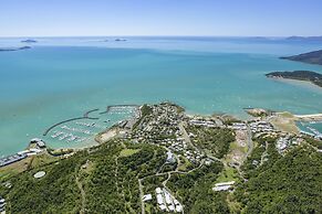 Peninsula Airlie Beach