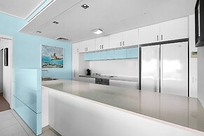 Peninsula Airlie Beach