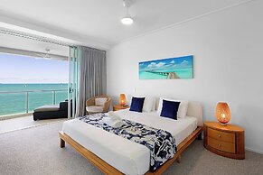 Peninsula Airlie Beach