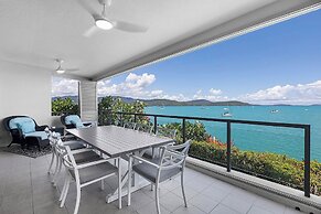 Peninsula Airlie Beach