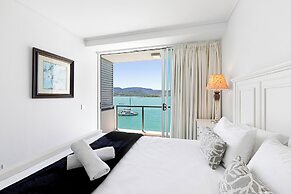 Peninsula Airlie Beach
