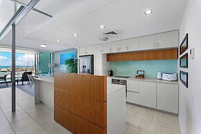Peninsula Airlie Beach