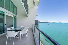 Peninsula Airlie Beach