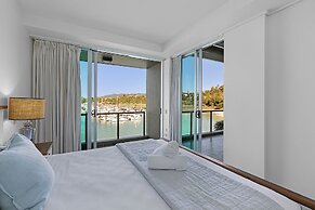 Peninsula Airlie Beach