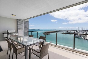 Peninsula Airlie Beach