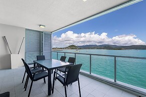 Peninsula Airlie Beach