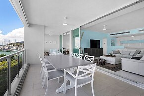 Peninsula Airlie Beach