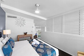 Peninsula Airlie Beach