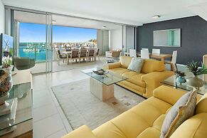 Peninsula Airlie Beach