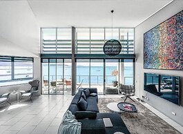 Peninsula Airlie Beach