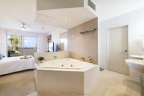 Trilogy Surfers Paradise