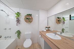 Whitsunday Terraces Hotel Airlie Beach