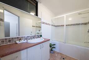 Whitsunday Terraces Hotel Airlie Beach