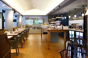 The Bermondsey Square Hotel