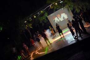 Flora Suites Hotel - All Inclusive