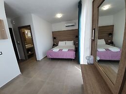 Elounda Sunrise Apartments