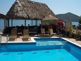 Elounda Sunrise Apartments