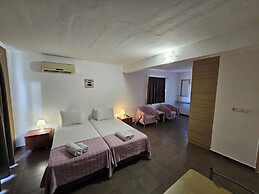 Elounda Sunrise Apartments