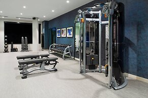 Renaissance by Marriott Boston Patriot Place Hotel