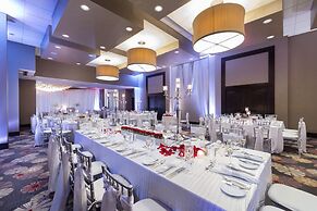 Renaissance by Marriott Boston Patriot Place Hotel