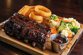 Holiday Inn New Orleans West Bank Tower by IHG