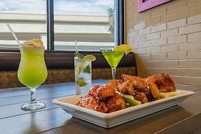 Holiday Inn New Orleans West Bank Tower by IHG