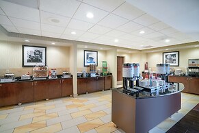 Hampton Inn Richmond Airport