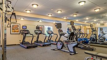 Staybridge Suites Philadelphia Valley Forge 422 by IHG