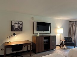 Hotel Vervana, Trademark Collection by Wyndham