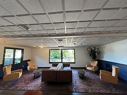 Hotel Vervana, Trademark Collection by Wyndham