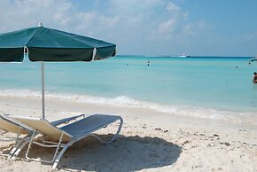 Cabanas Maria del Mar