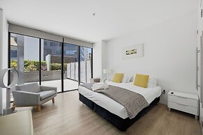 Aria Apartments
