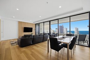 Aria Apartments
