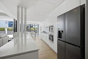 Aria Apartments