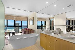 Aria Apartments