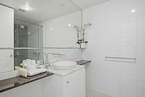 Aria Apartments