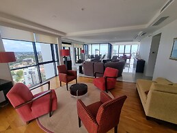 Aria Apartments