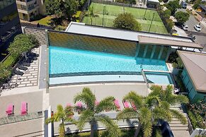 Aria Apartments